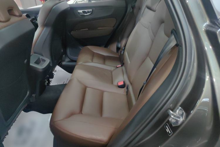 Used Volvo XC60 2020 T5 4x4 Zhiyi Luxury Edition
