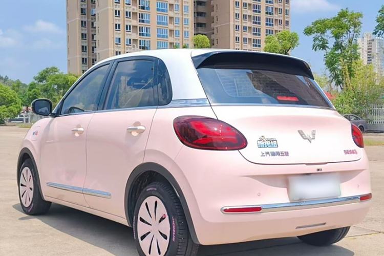 Used Wuling Bingo 2023 410 km Lingxi Deluxe Edition
