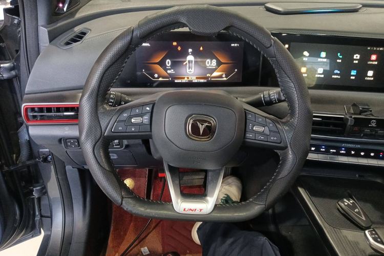 Used Changan UNI-T 2020 1.5T Prestige Version