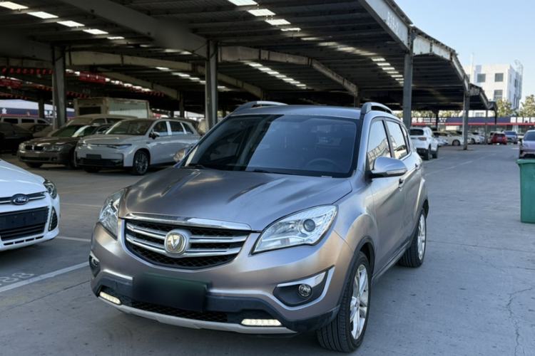 Used Changan CS35 2016 1.6L Automatic Luxury Model China V Standard