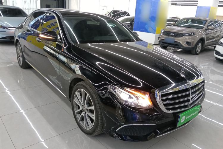 Used Mercedes-Benz E-Class 2018 Facelift E 300 L Luxury Edition
