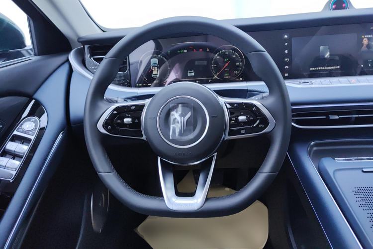 Used VOYAH FREE 2024 Ultra-Long Range Intelligent Driving Version
