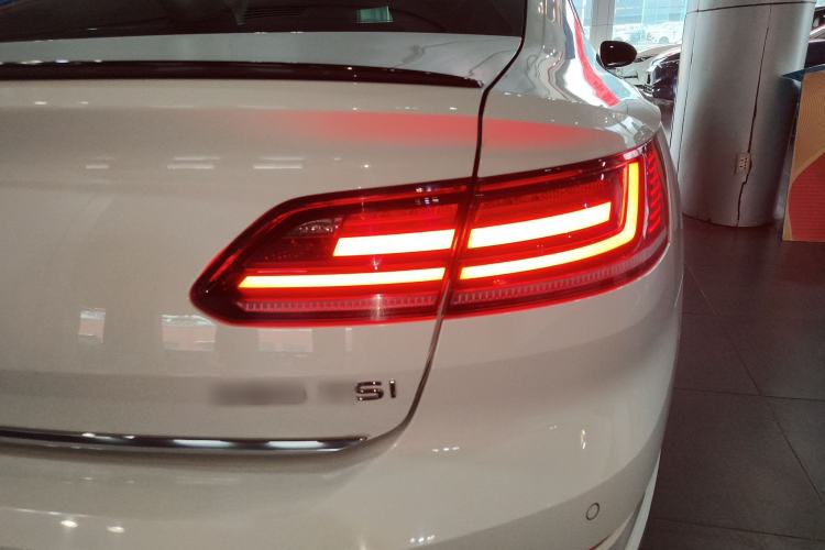 Used Volkswagen FAW-Volkswagen CC 2023 380TSI Striking Edition
