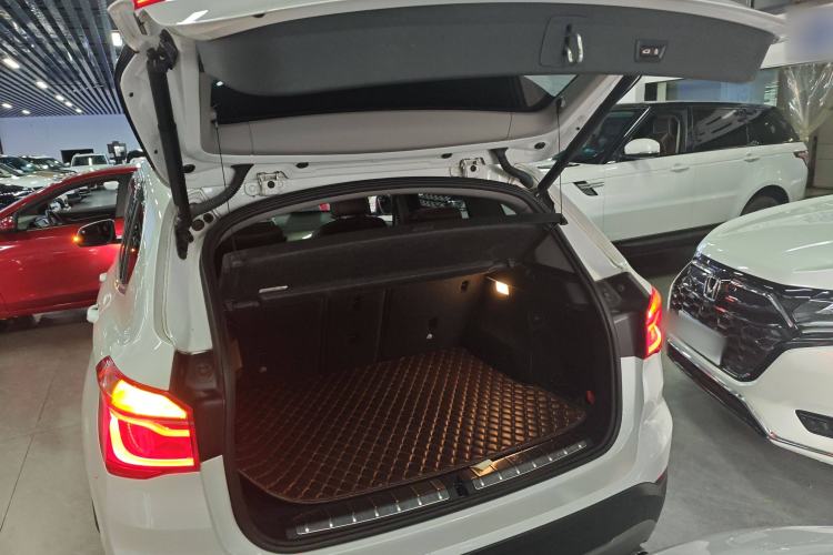 Used BMW X1 2016 sDrive20Li Luxury Model
