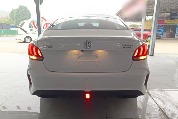 Used MG 5 2023 180 DVVT Manual Fashion Edition
