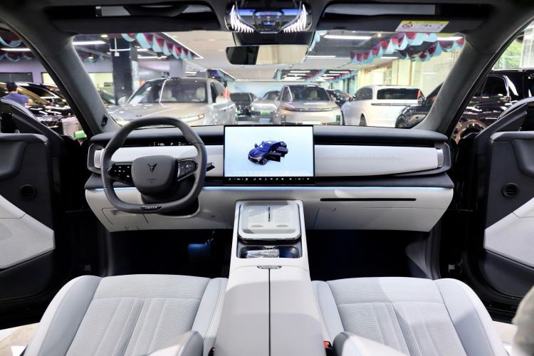 Used VOYAH COURAGE 2024 Long-Range Supercharge Edition