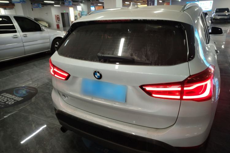 Used BMW X1 2019 sDrive20Li Leading Model
