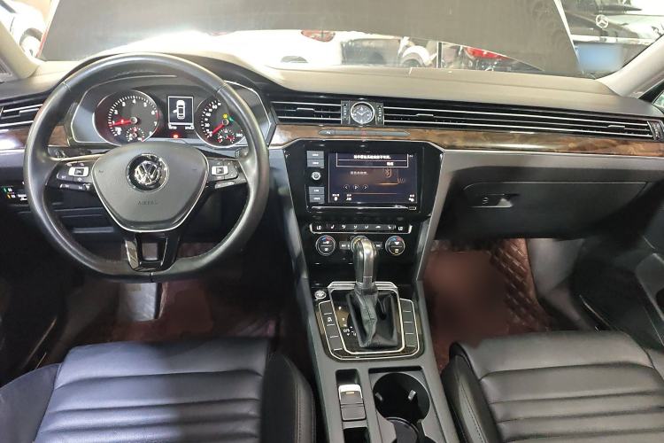 Used Volkswagen Magotan 2019 330TSI DSG Luxury Model China V Standard
