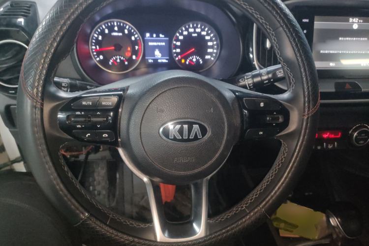 Used Kia kx1 Stonic 2019 1.4L Automatic Sport Edition China VI