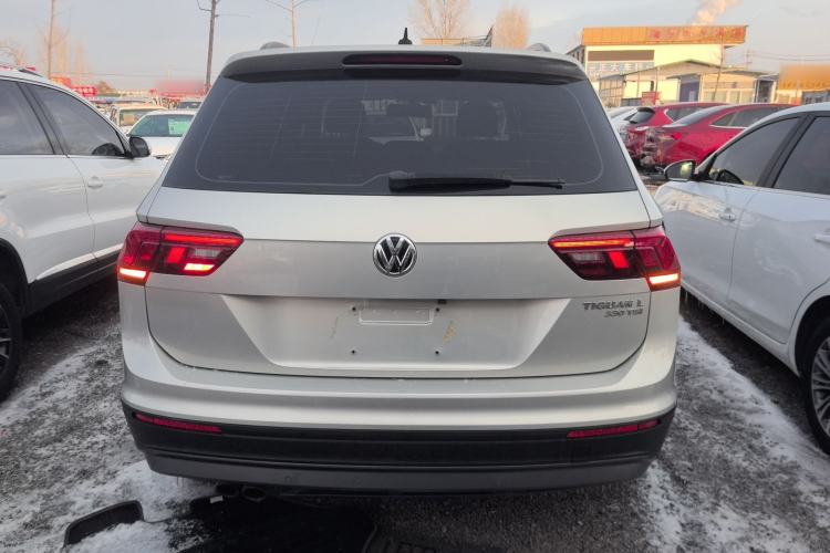 Used Volkswagen Tiguan L 2017 330TSI Automatic Two-Wheel Drive Luxury Edition
