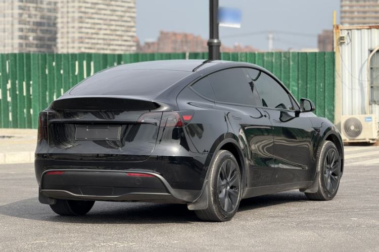Used Tesla Model Y 2023 Rear-Wheel-Drive Version