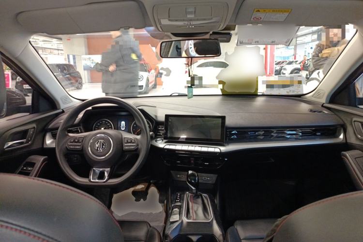 Used MG 5 2021 180 DVVT CVT Youthful Style Edition
