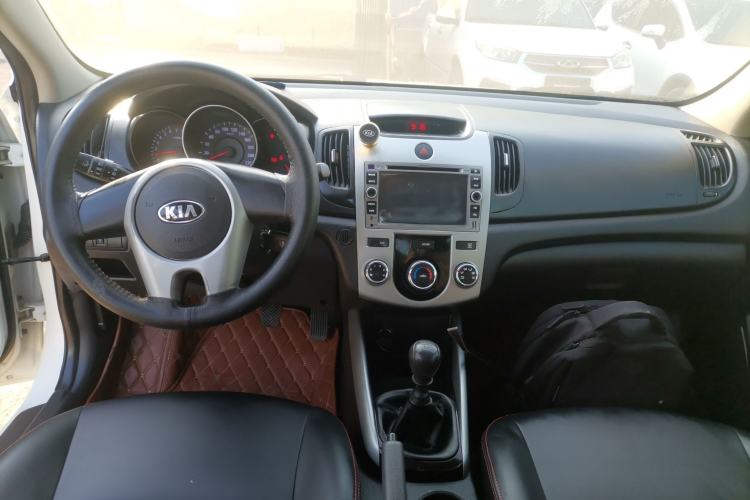 Used Kia Forte 2016 1.6L MT GL
