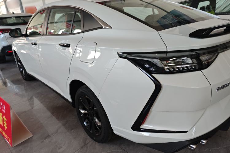 Used Dongfeng Aeolus Yixuan 2025 1.5L Glory Edition
