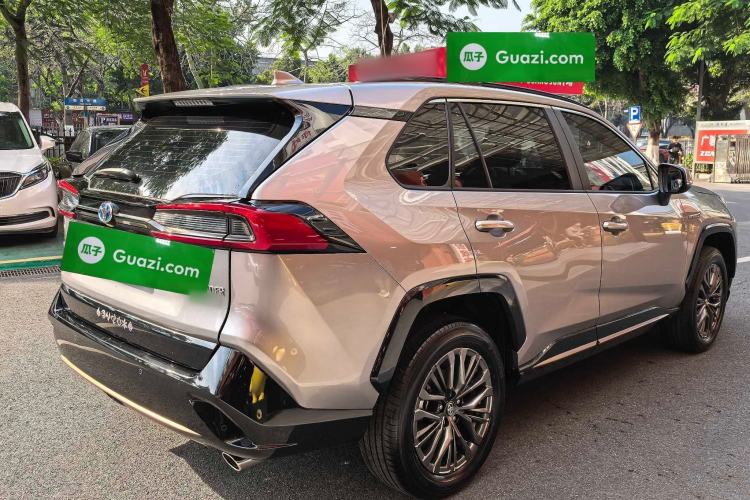 Used Toyota Wildlander 2024 Dual-Motor 2.5L E-CVT All-Wheel Drive Luxury PLUS Edition
