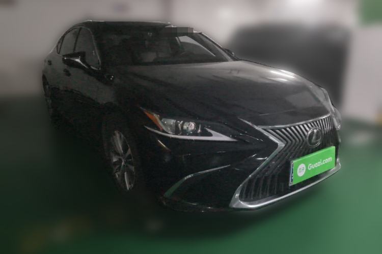 Used Lexus ES 2018 200 Excellence Edition China V Standard
