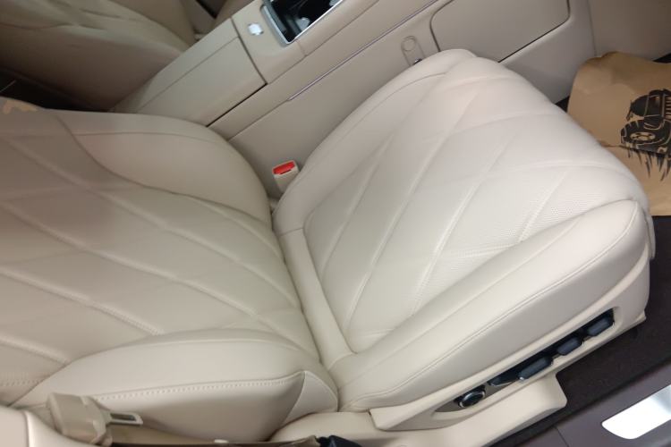 Used Hima AITO M9 2025 All-Electric Ultra Version 100 kWh 5-Seater Model