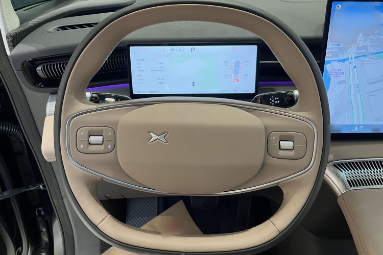 Used XPeng X9 2025 740 Ultra-Long Range Max
