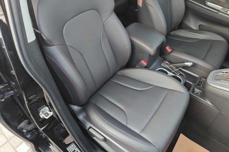 Used Haval M6 2019 1.5T DCT Two-Wheel Drive Elite Version China VI Standard
