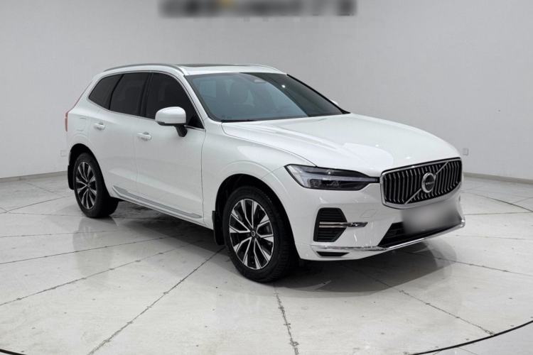 Used Volvo XC60 2024 B5 4x4 Smart Luxury Edition