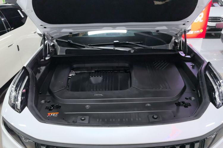 Used Lynk & Co 09 EM-P 2023 2.0TD EM-P Long-Range Version PM 7-Seater
