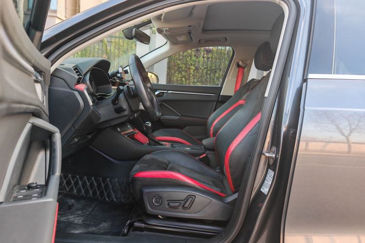 Used Audi Q3 2019 40 TFSI Fashion Dynamic Model
