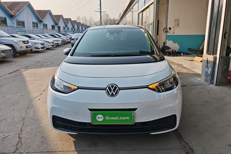 Used Volkswagen ID.3 2023 Pure Smart Edition
