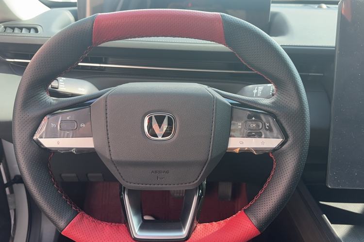 Used Changan Eado 2025 Blue Whale 1.5T 500Bar Prestige Model
