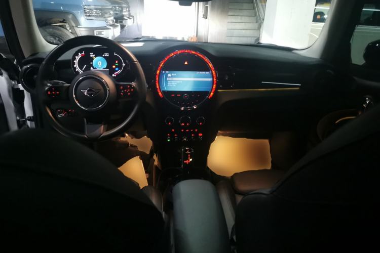 Used  MINI 2023 Updated 1.5T COOPER Artist
