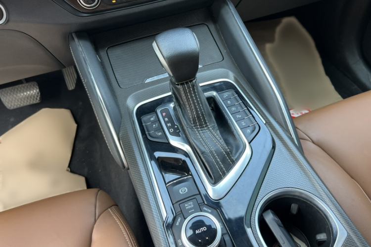 Used SAIC MAXUS D90 2017 2.0T Automatic All-Wheel Drive Sirius
