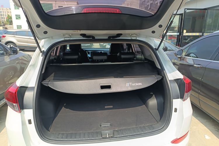 Used Hyundai Tucson 2018 1.6T Dual-Clutch Two-Wheel Drive 15th Anniversary Special Edition