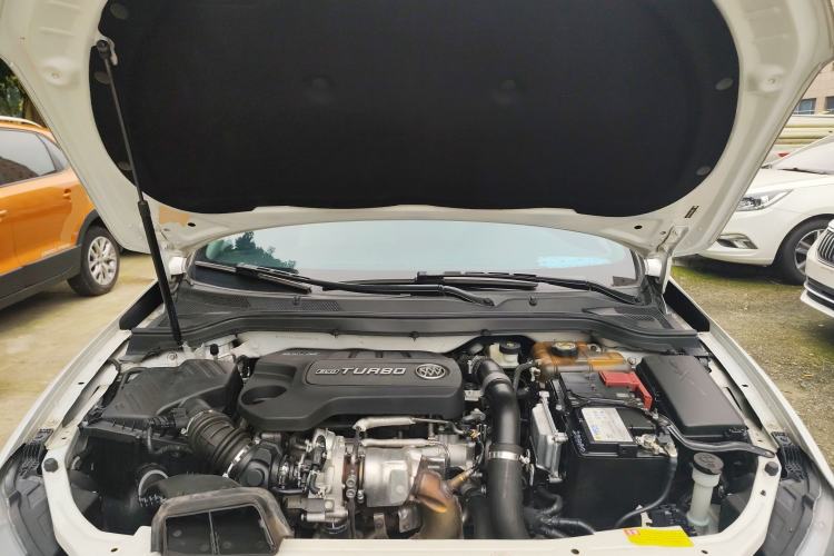 Used Buick GT 2016 18T Dual-Clutch Elite Model
