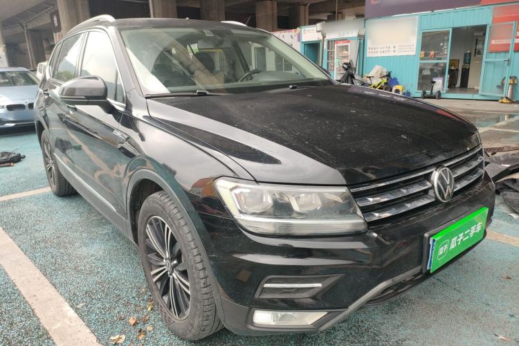 Used Volkswagen Tiguan L 2021 330TSI Automatic Two-Wheel Drive Smart Edition
