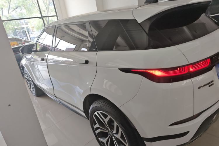 Used Land Rover Range Rover Evoque 2023 Aurora L 249 PS Luxury Edition
