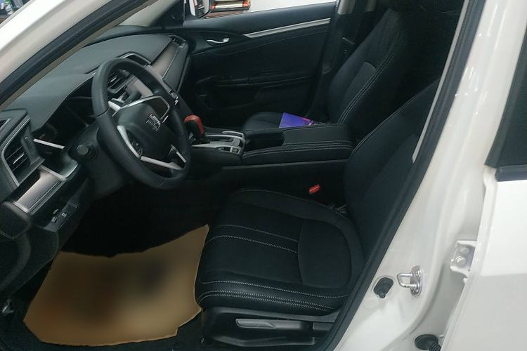 Used Honda Civic 2016 220TURBO CVT Luxury Edition
