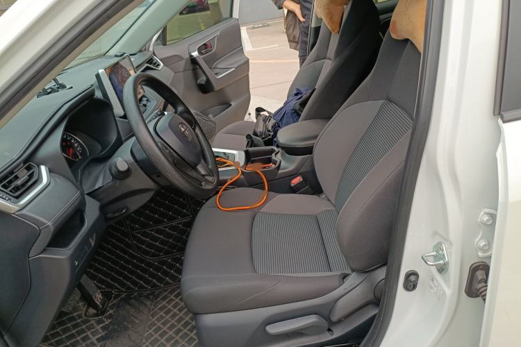 Used Toyota Wildlander 2022 Updated Version 2.0L CVT Two-Wheel Drive Leading Edition