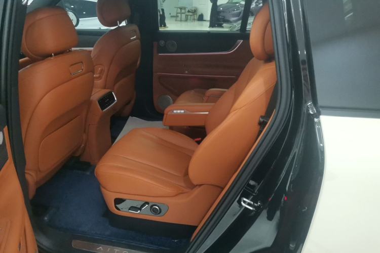 Used Hima AITO M9 2024 Range-Extended Ultra Version 42 kWh 6-Seater Model
