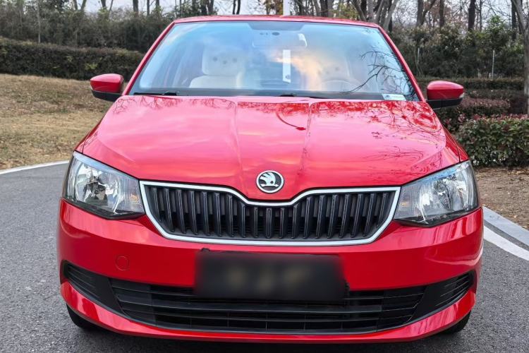 Used Skoda Fabia 2016 1.4L Automatic Car Enjoy Edition