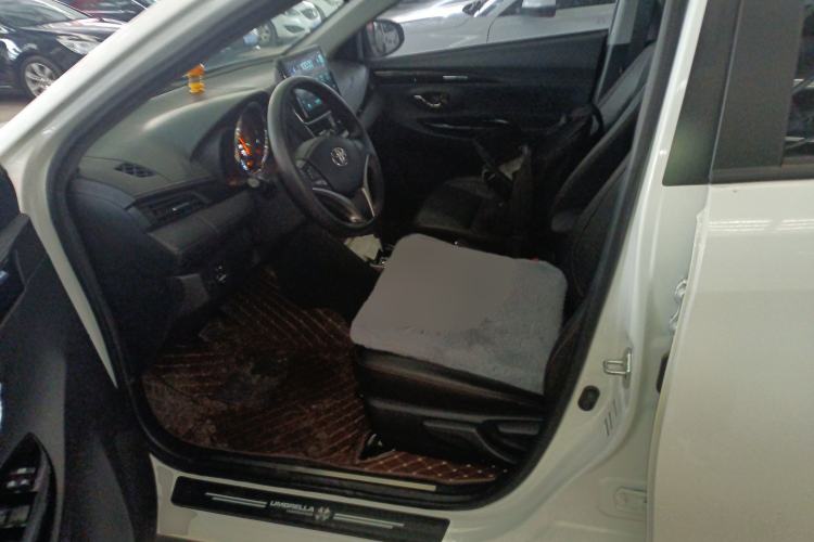 Used Toyota YARiS L 2022 X-Trail 1.5L CVT Luxury PLUS Edition
