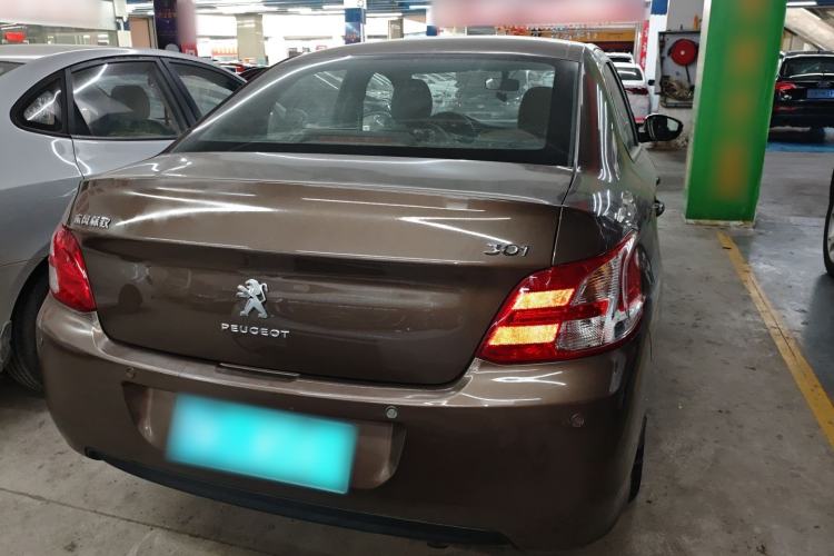 Used Peugeot 301 2014 1.6L Manual Comfort Edition
