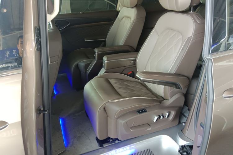 Used Volkswagen Viloran 2022 380TSI Prestige Edition
