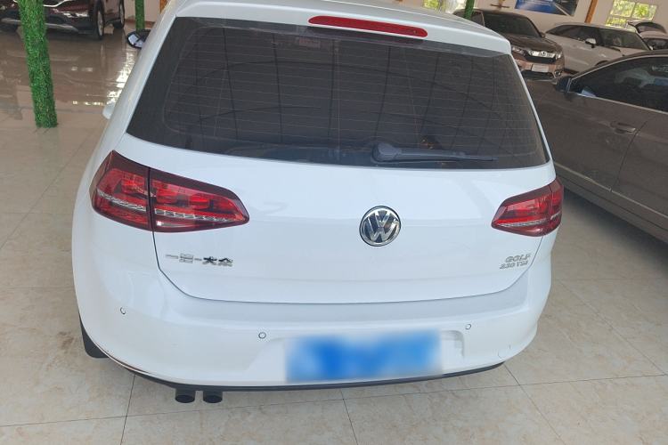 Used Volkswagen Golf 2017 230TSI Automatic Comfort Edition – Celebrating Milestone of One Million Units
