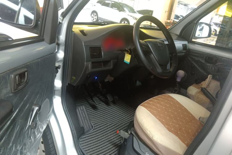 Used Wuling Rongguang 2021 1.5L Extended Basic Version L3C
