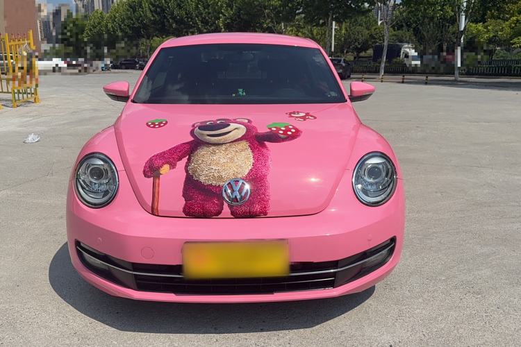 Used Volkswagen Beetle 2015 180TSI model
