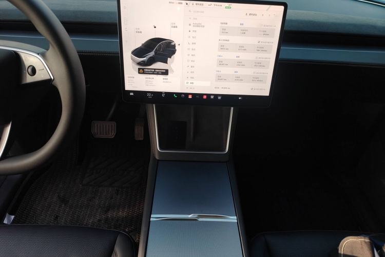 Used Tesla Model Y 2025 Long-Range All-Wheel Drive First Edition
