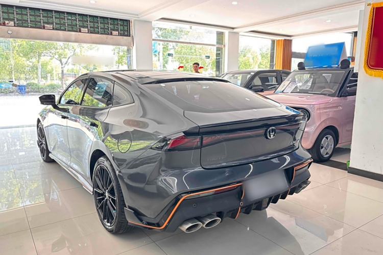 Used Changan UNI-V 2023 1.5T Sport Edition
