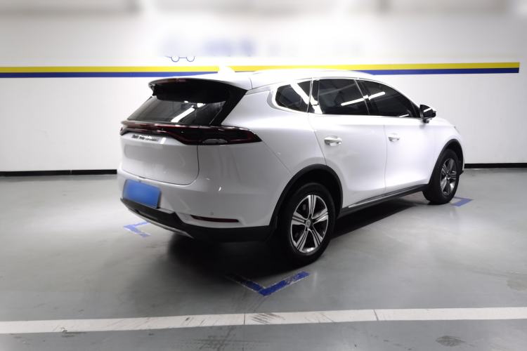 Used BYD Tang 2018 2.0T Automatic SmartConnect Luxury 7-Seater China V Emission Standard