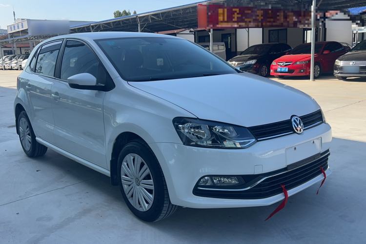 Used Volkswagen Polo 2016 1.6L Automatic Comfort Model
