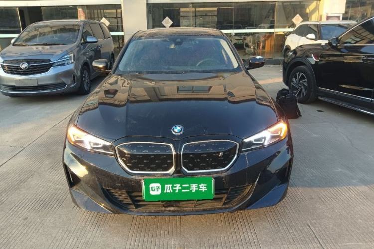 Used BMW i3 2023 eDrive 40 L Midnight Edition
