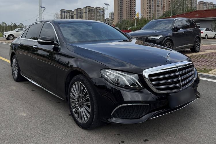 Used Mercedes-Benz E-Class 2019 E 300 L Sporty and Stylish Model
